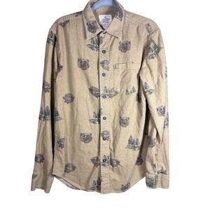 American Eagle Heritage Flannel Shirt Mens Small Tan Bear Wolf Nature Print S/P